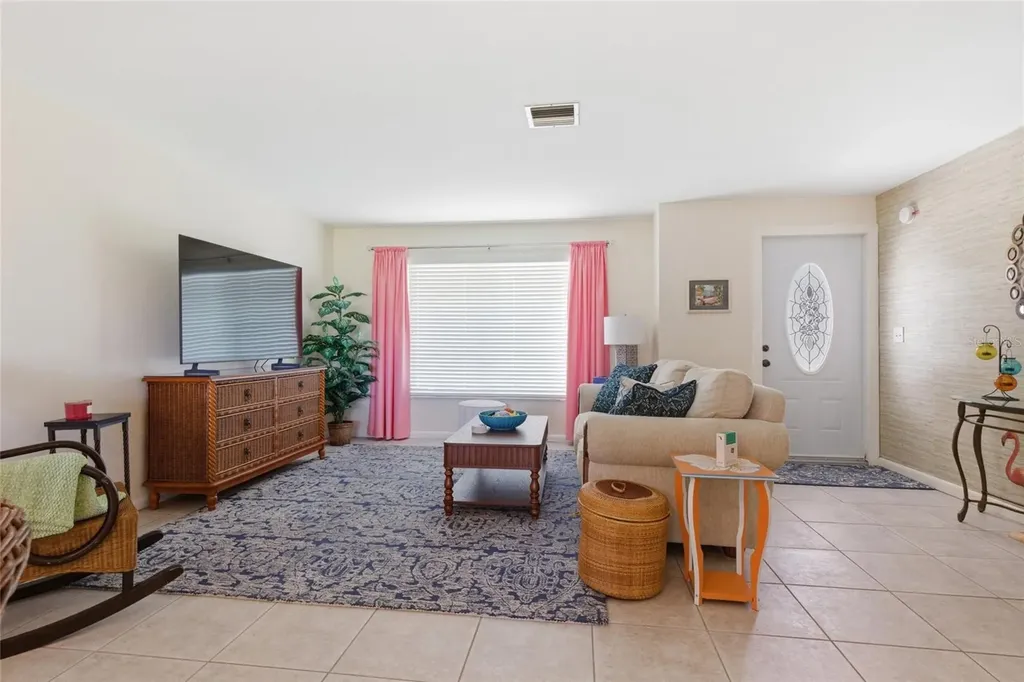 52 Annapolis Lane Rotonda West FL 33947