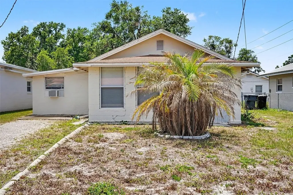 842 Meridian Avenue Lakeland FL 33801