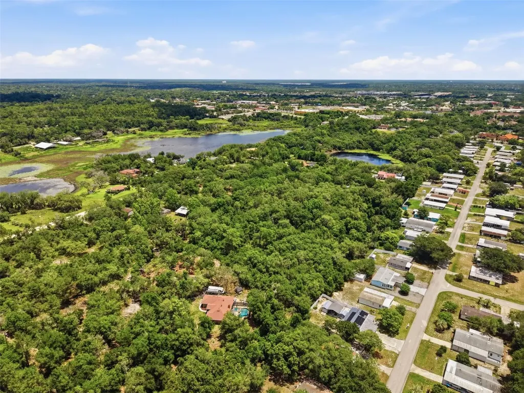 2530 M And M Lane Orange City FL 32763