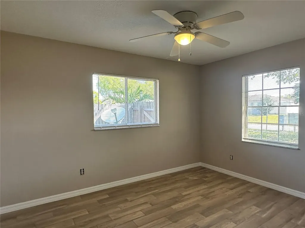 2526 Poet Lane Orlando FL 32817