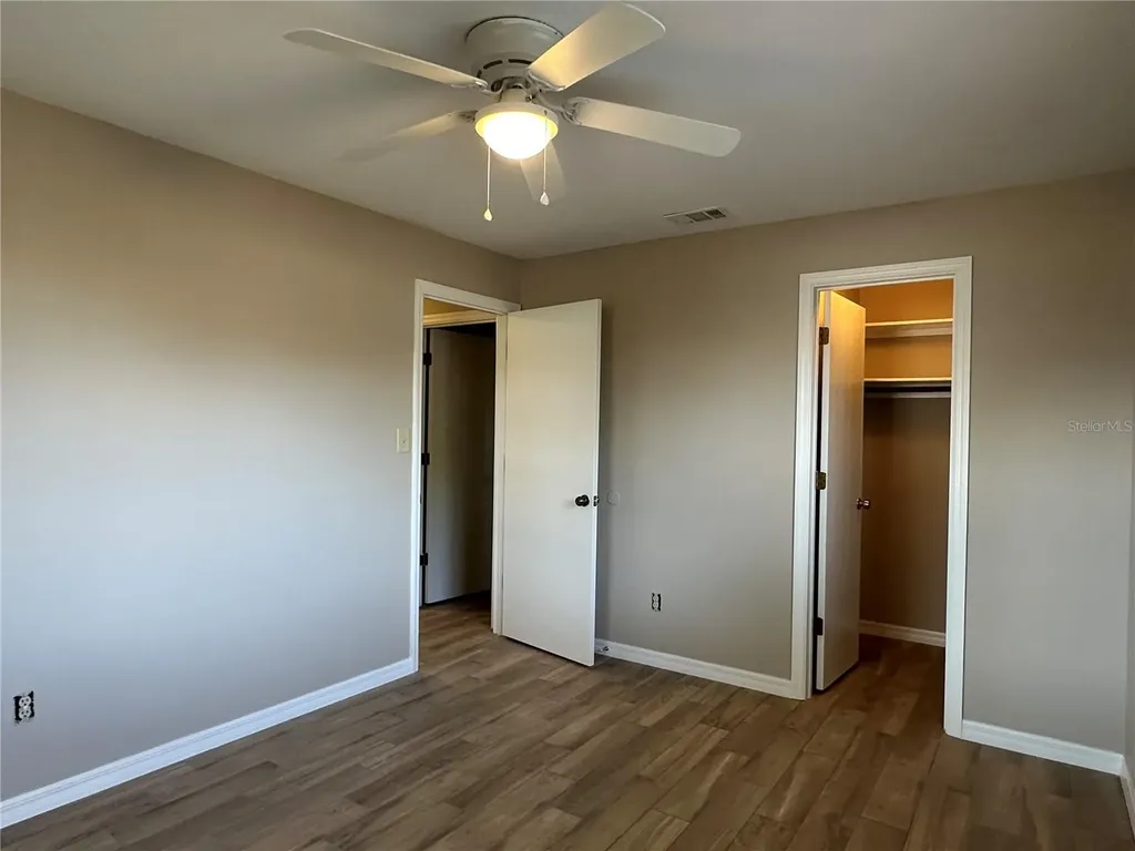 2526 Poet Lane Orlando FL 32817