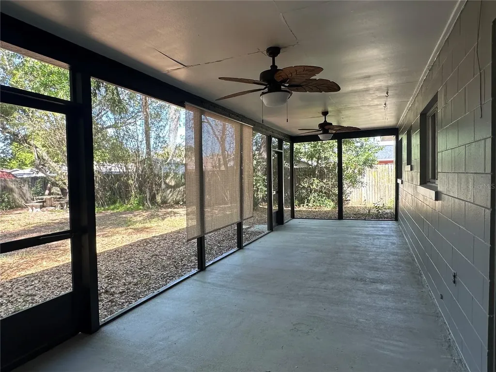 2526 Poet Lane Orlando FL 32817