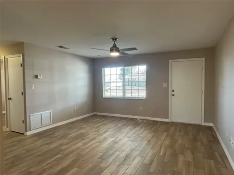 2526 Poet Lane Orlando FL 32817