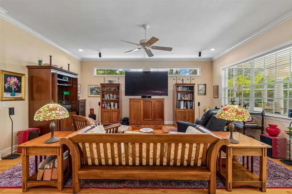 107 Bermuda Avenue Tampa FL 33606