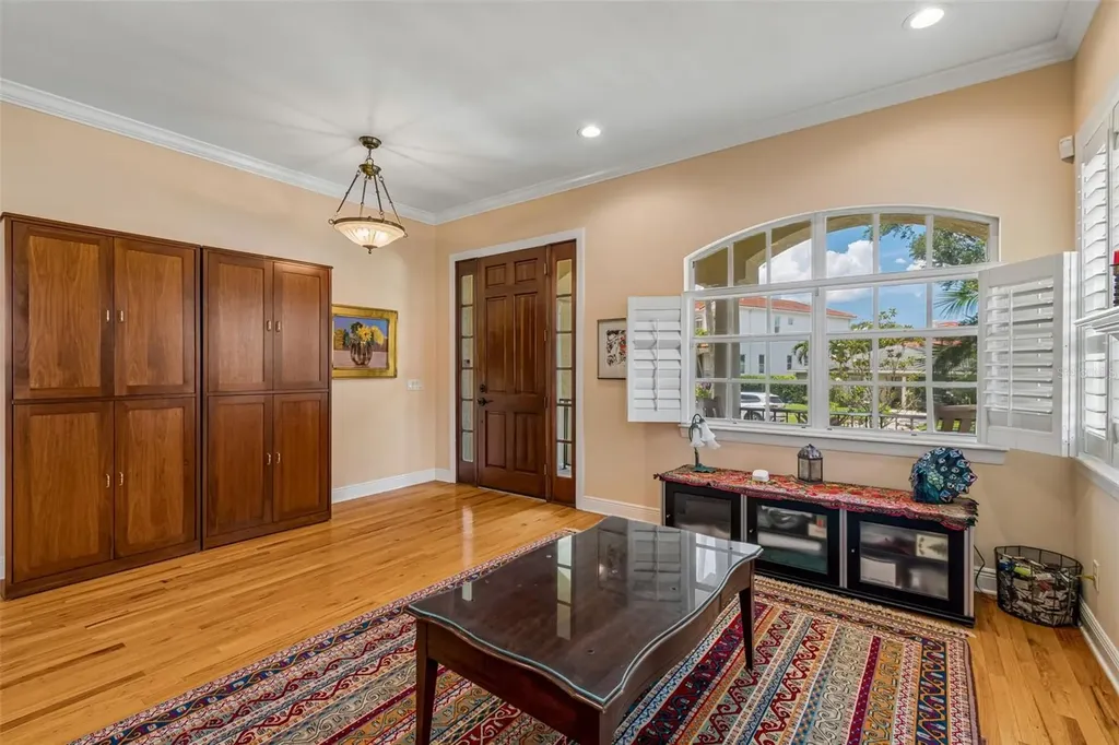107 Bermuda Avenue Tampa FL 33606