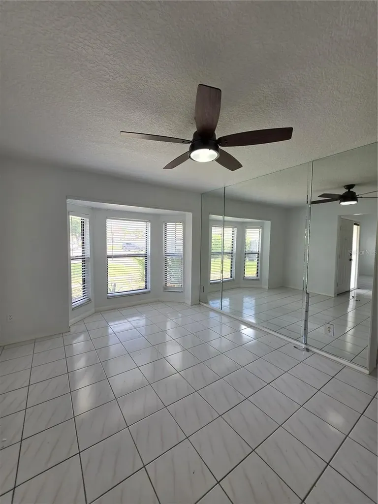 2216 Thurber Court Orlando FL 32837