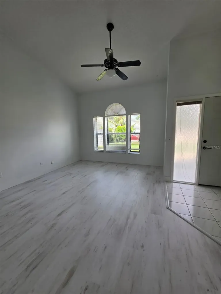2216 Thurber Court Orlando FL 32837