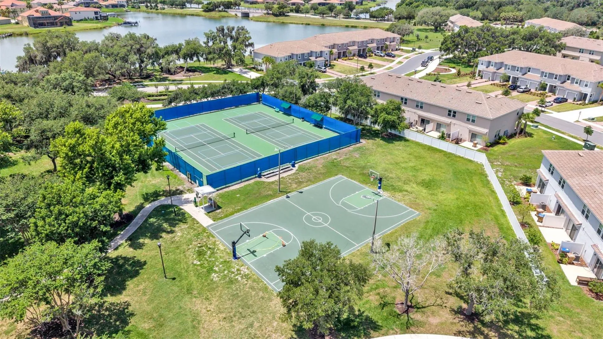 3826 Golden Feather Way Kissimmee FL 34746