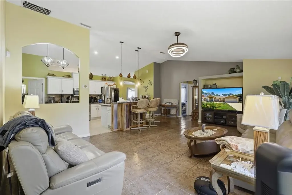 34 Brewster Lane Palm Coast FL 32137