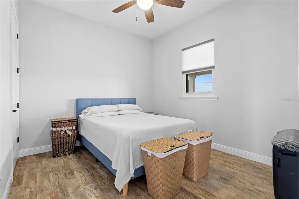 1345 NE 155 Place Citra FL 32113