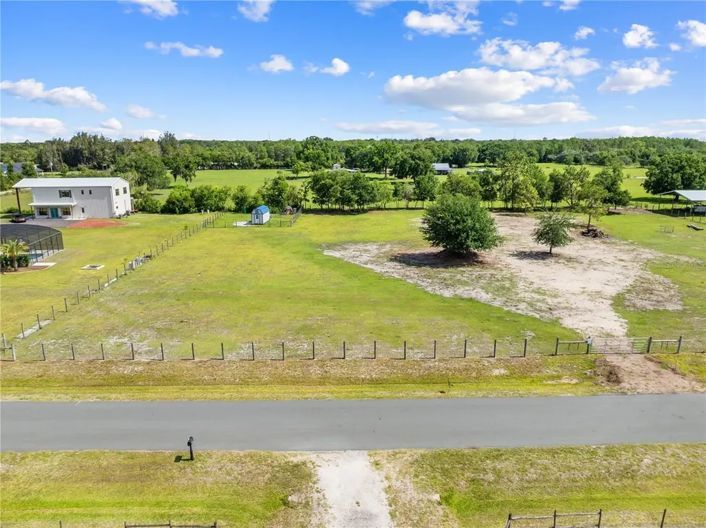 Hunting Lodge Drive St Cloud FL 34772