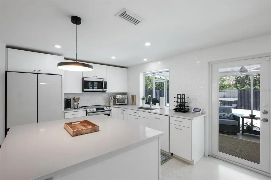 3119 Rose Street Sarasota FL 34239
