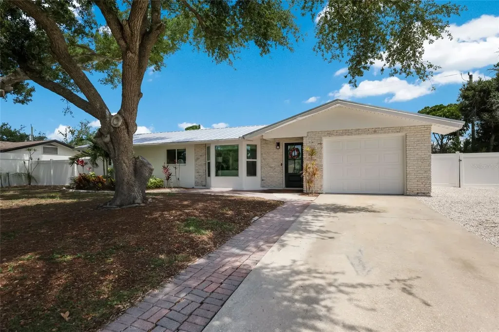 3119 Rose Street Sarasota FL 34239