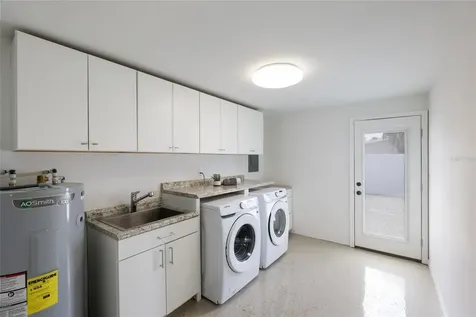 3119 Rose Street Sarasota FL 34239