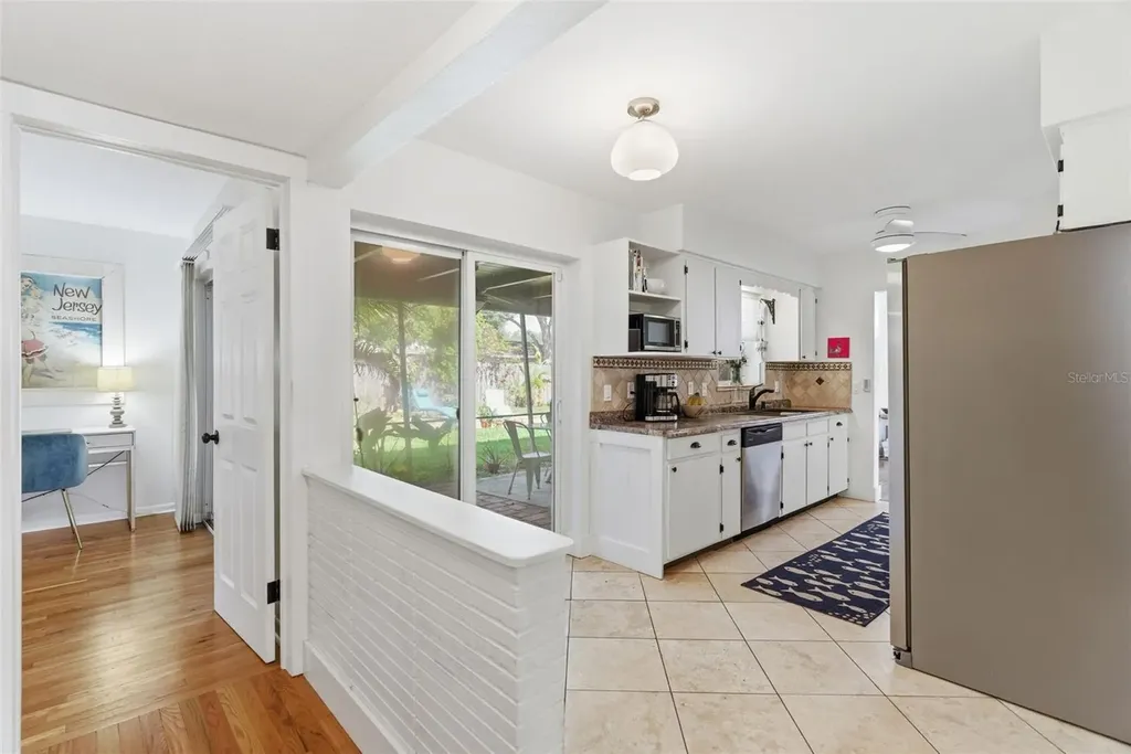 2050 Dunston Cove Road Clearwater FL 33755