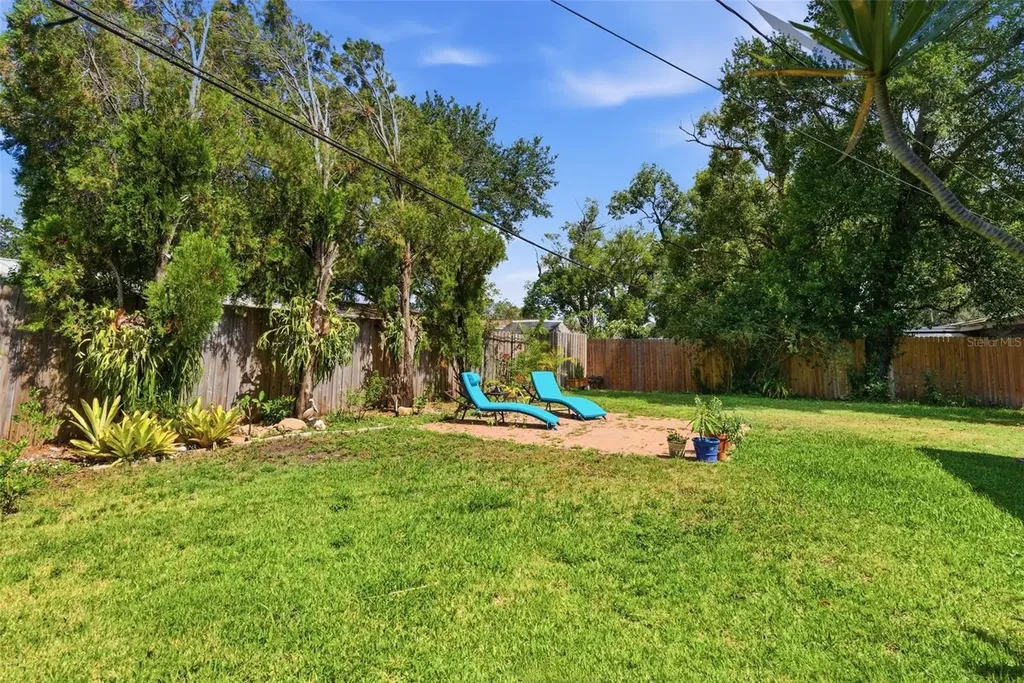 2050 Dunston Cove Road Clearwater FL 33755
