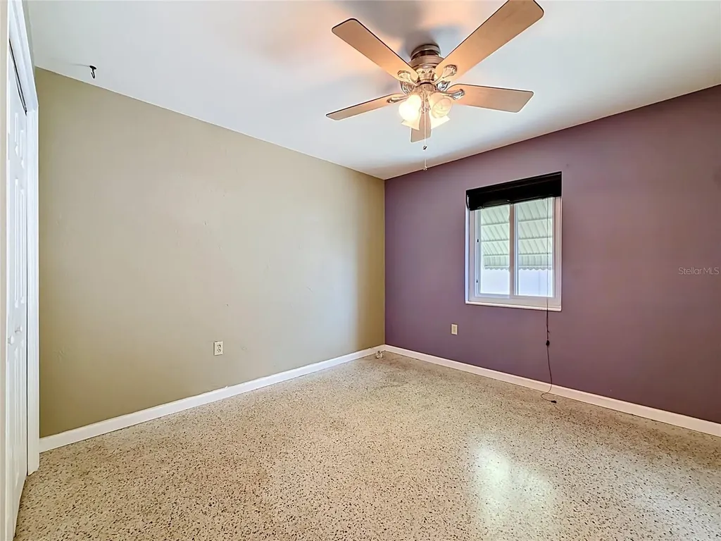 5163 60th Way N Kenneth City FL 33709