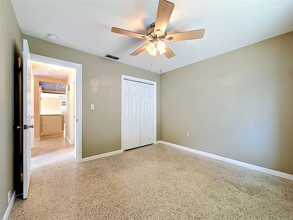 5163 60th Way N Kenneth City FL 33709