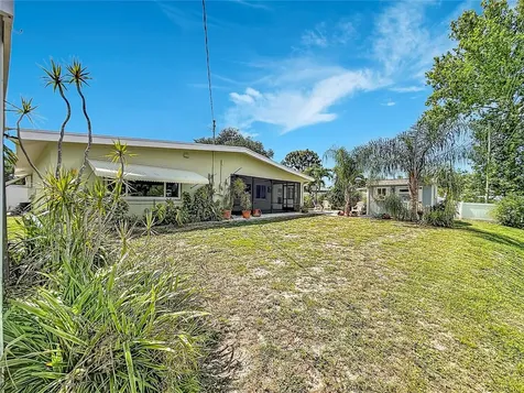 5163 60th Way N Kenneth City FL 33709