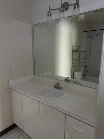 495 Las Cortes Lane Orlando FL 32824