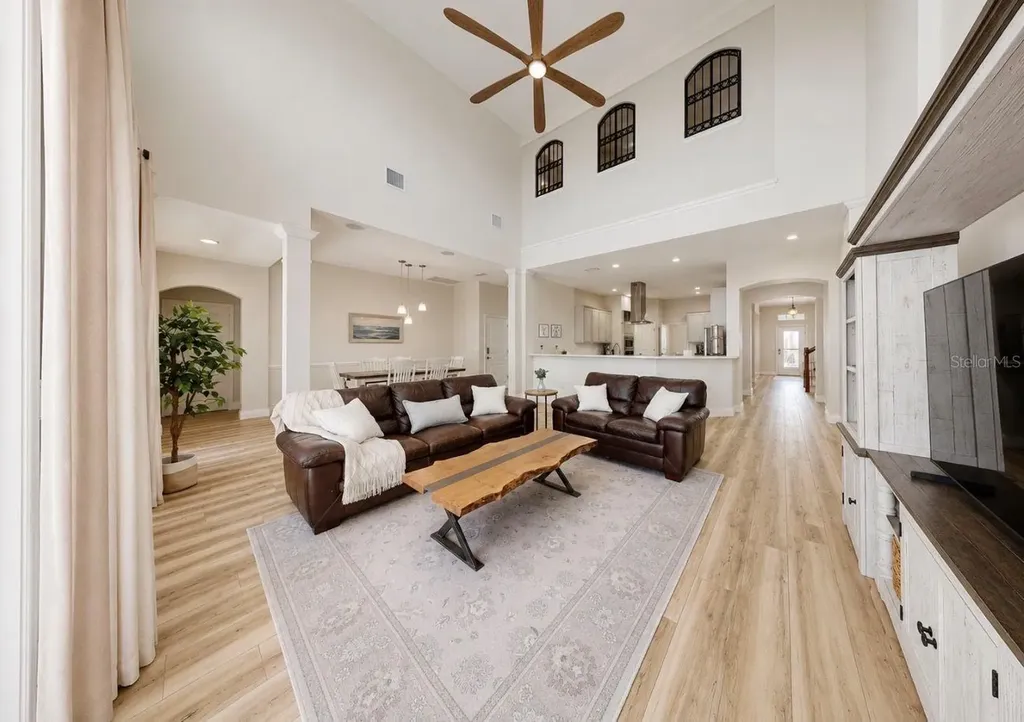 5228 Brighton Shore Drive Apollo Beach FL 33572