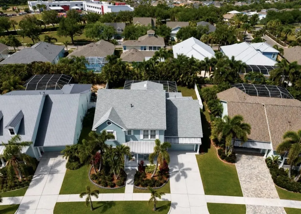 5228 Brighton Shore Drive Apollo Beach FL 33572