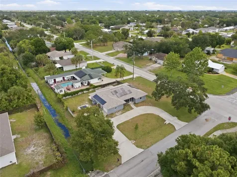602 Lake Drive Sebastian FL 32958
