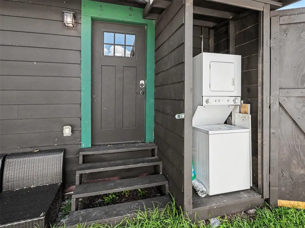 38702 South Avenue Zephyrhills FL 33542