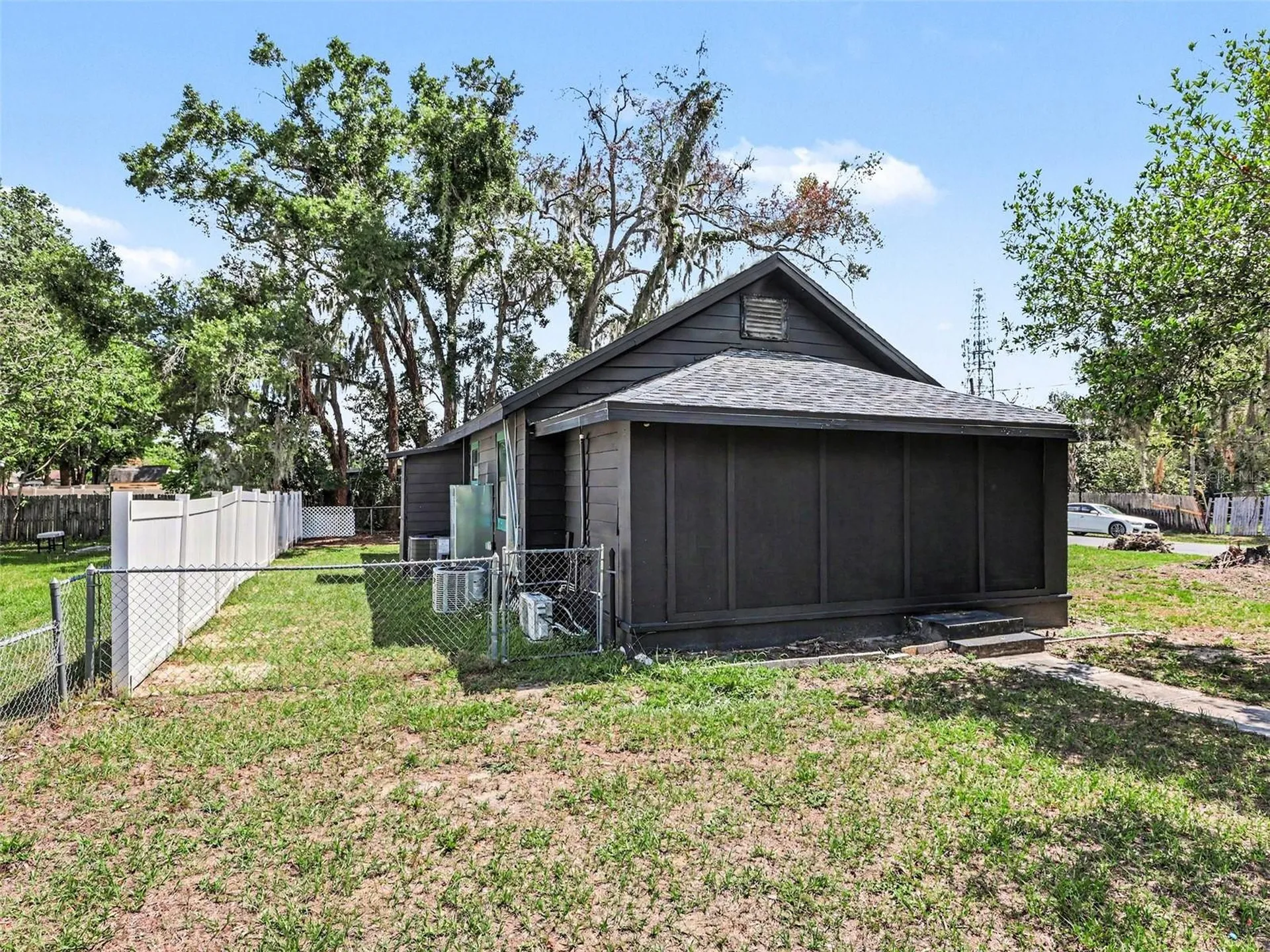38702 South Avenue Zephyrhills FL 33542