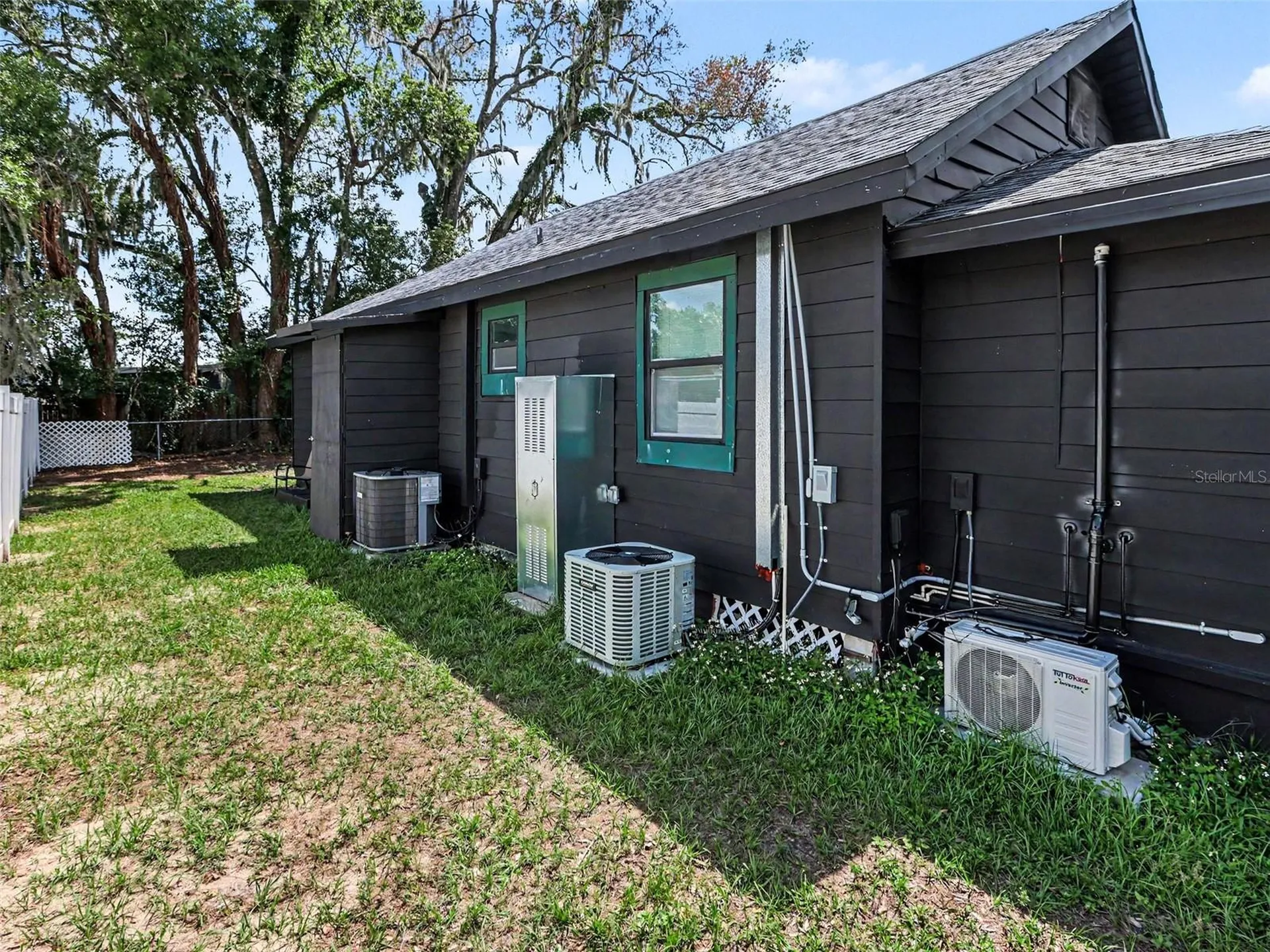 38702 South Avenue Zephyrhills FL 33542