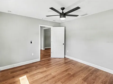 38702 South Avenue Zephyrhills FL 33542