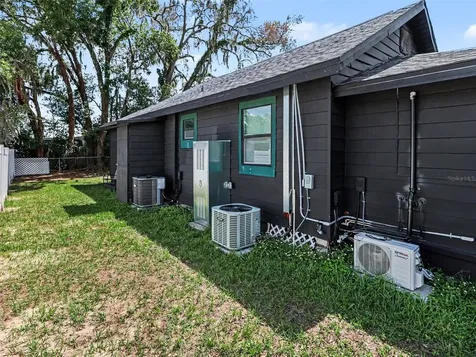 38702 South Avenue Zephyrhills FL 33542