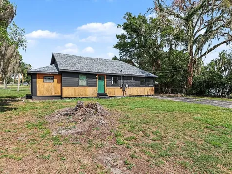 38702 South Avenue Zephyrhills FL 33542