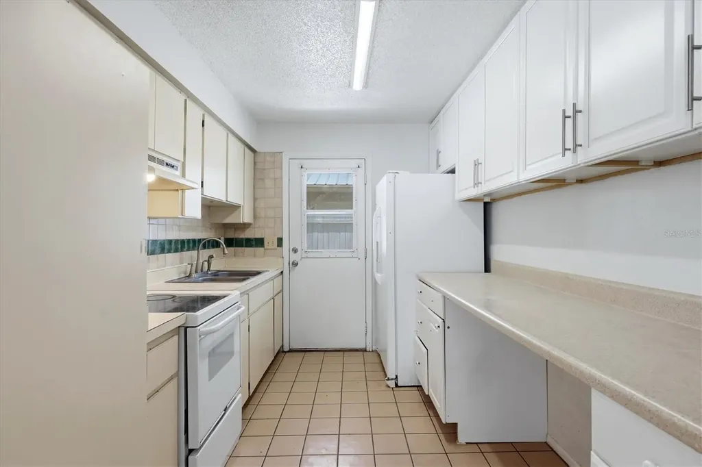 1858 Marbeth Street Sarasota FL 34231
