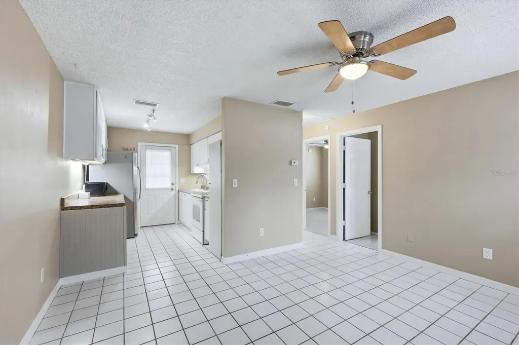 1858 Marbeth Street Sarasota FL 34231