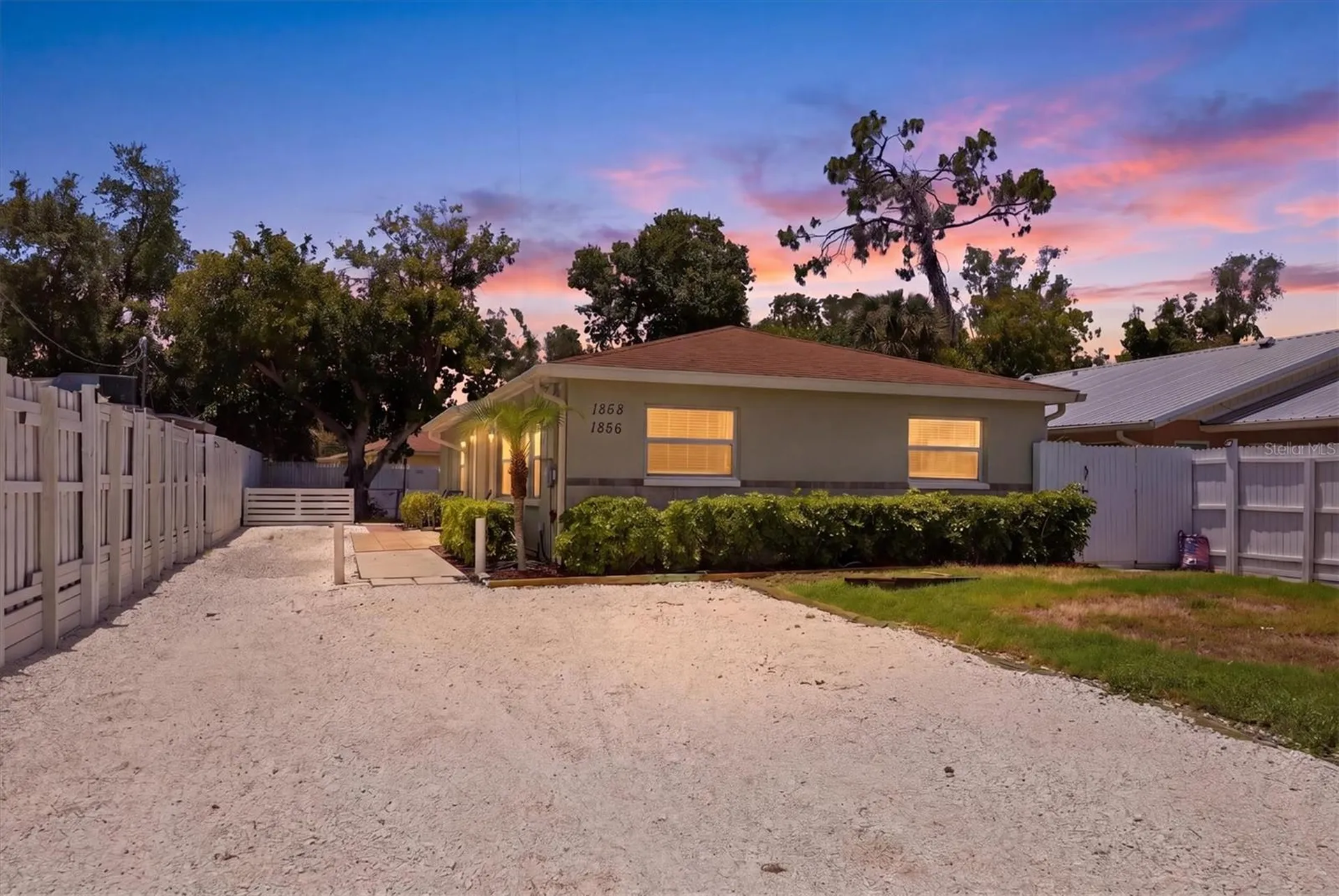 1858 Marbeth Street Sarasota FL 34231