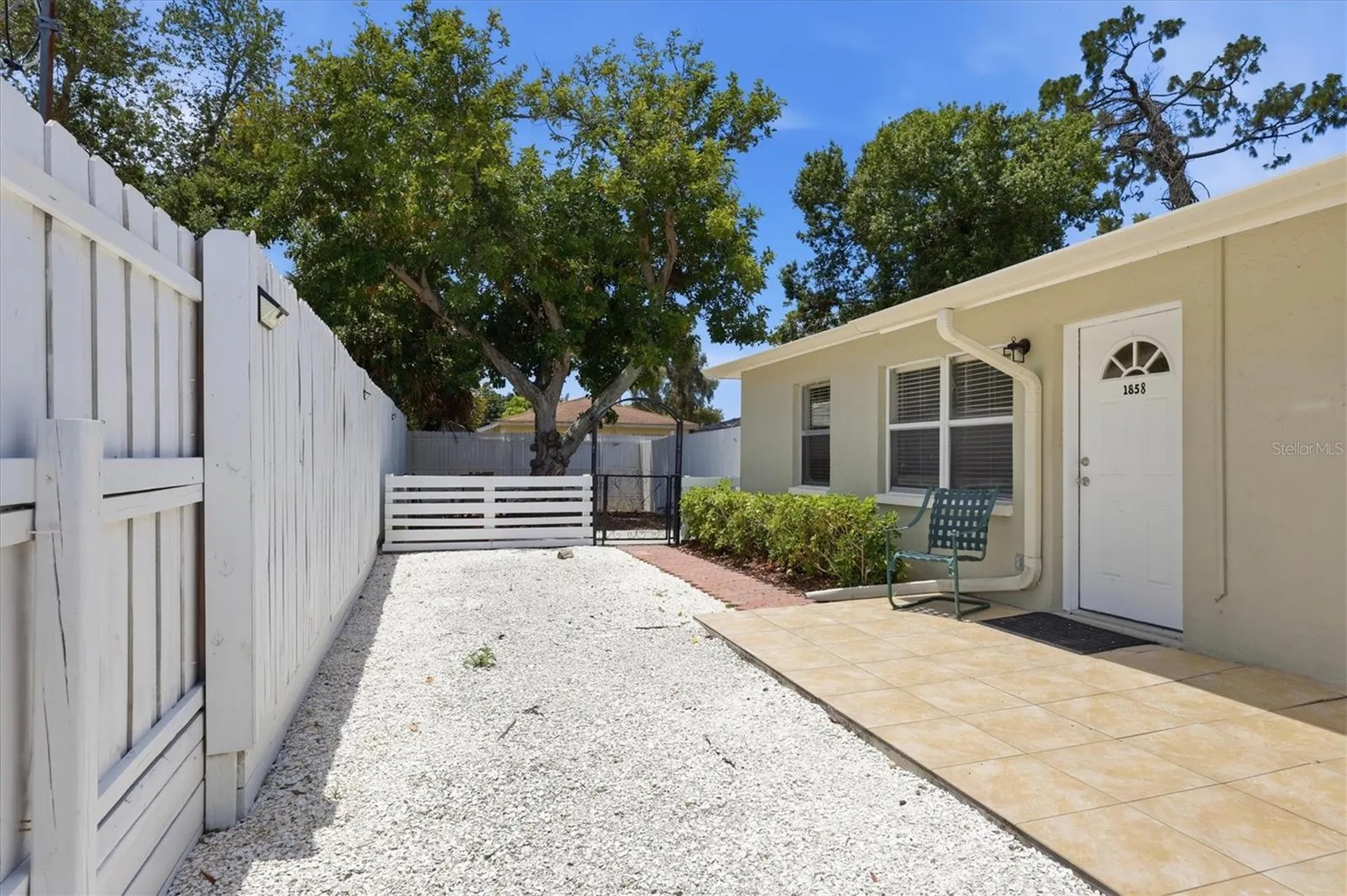 1858 Marbeth Street Sarasota FL 34231