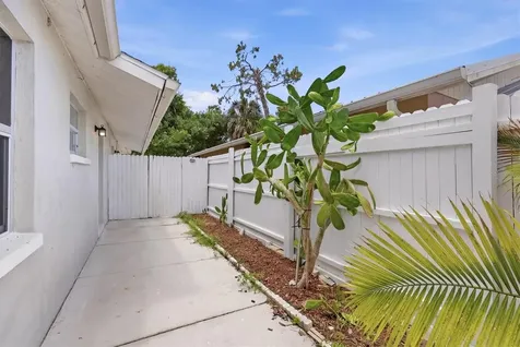 1858 Marbeth Street Sarasota FL 34231