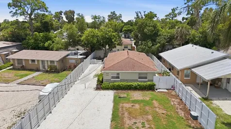 1858 Marbeth Street Sarasota FL 34231