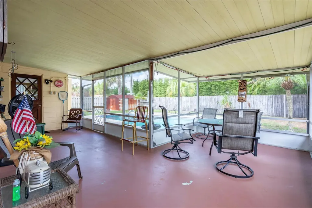 1310 Roscomare Avenue Orlando FL 32806