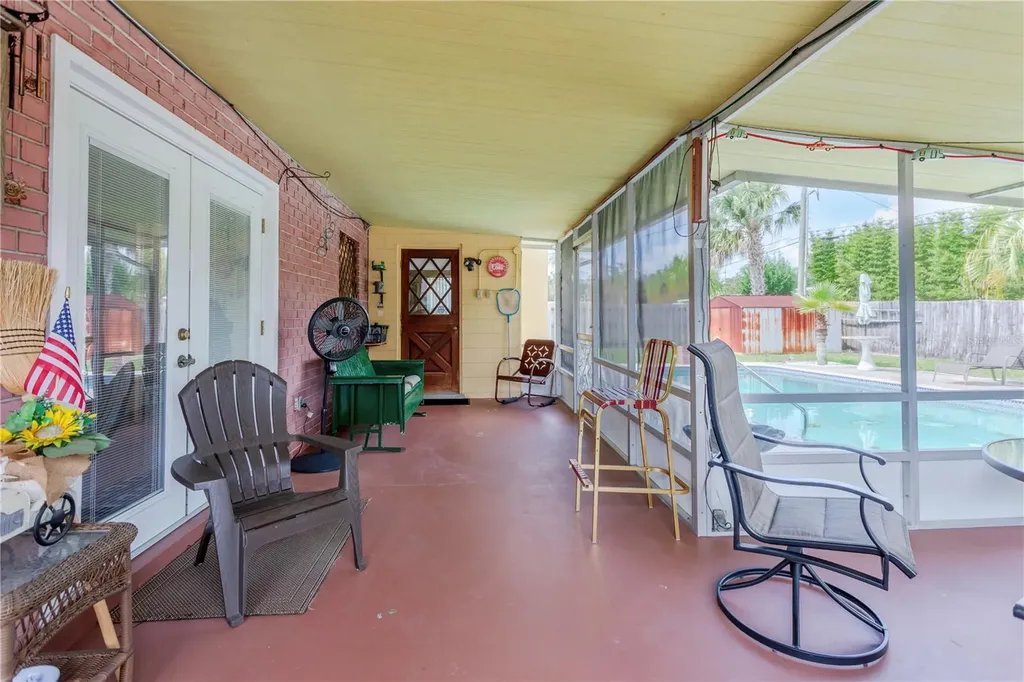 1310 Roscomare Avenue Orlando FL 32806