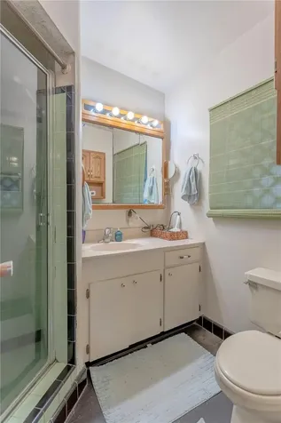 1310 Roscomare Avenue Orlando FL 32806