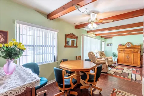 1310 Roscomare Avenue Orlando FL 32806