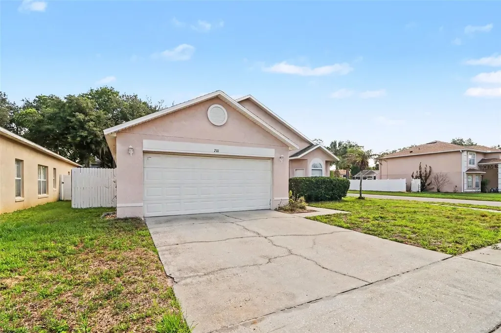 201 Lancer Oak Drive Apopka FL 32712