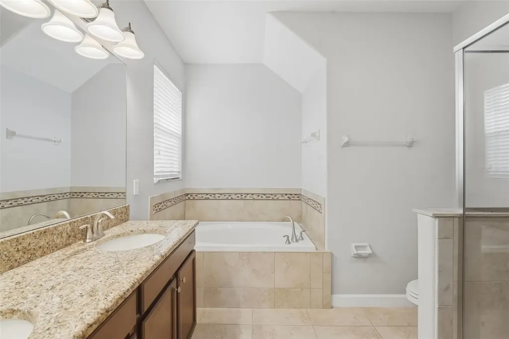 15025 Evergreen Oak Loop Winter Garden FL 34787