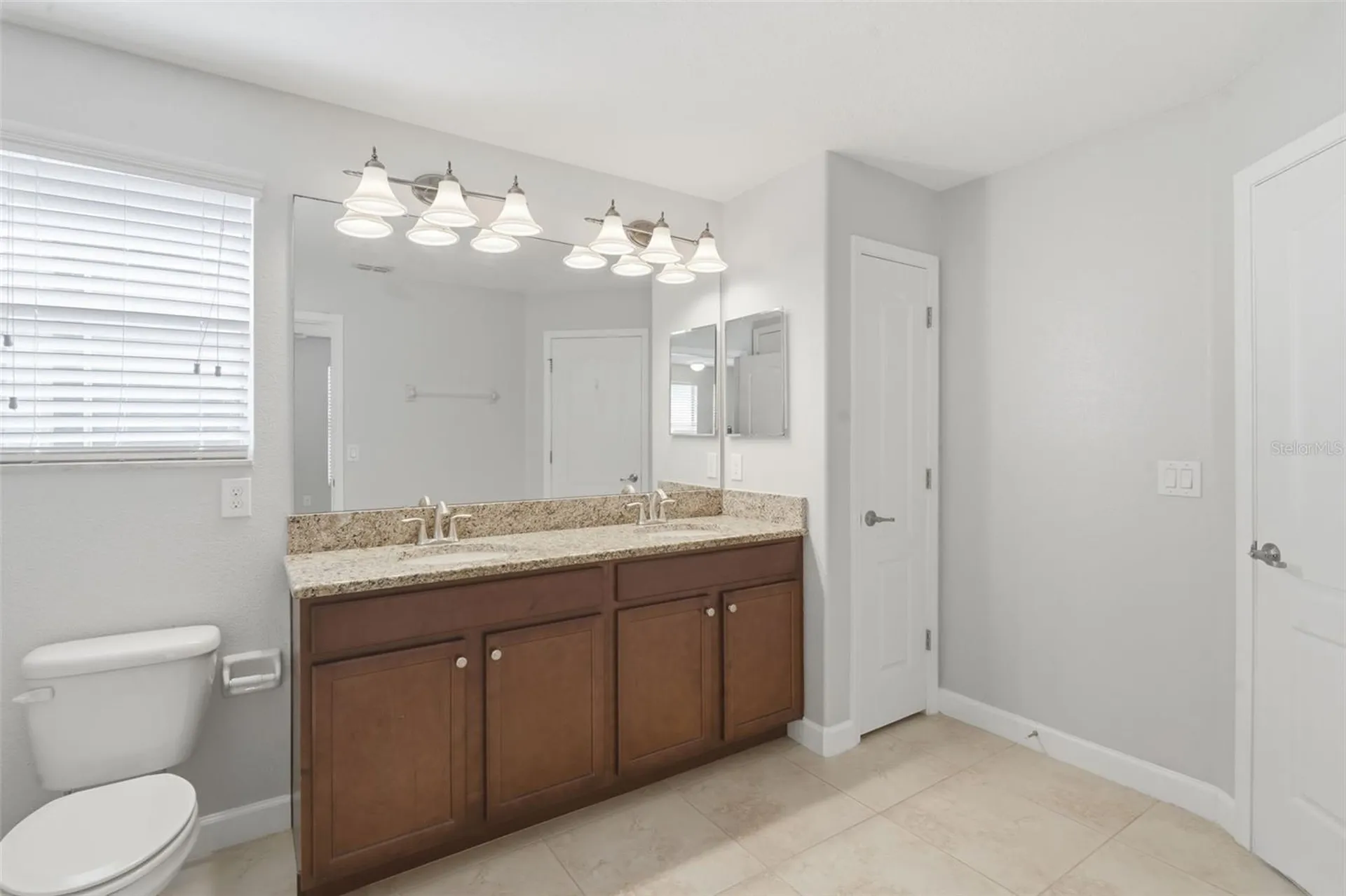 15025 Evergreen Oak Loop Winter Garden FL 34787