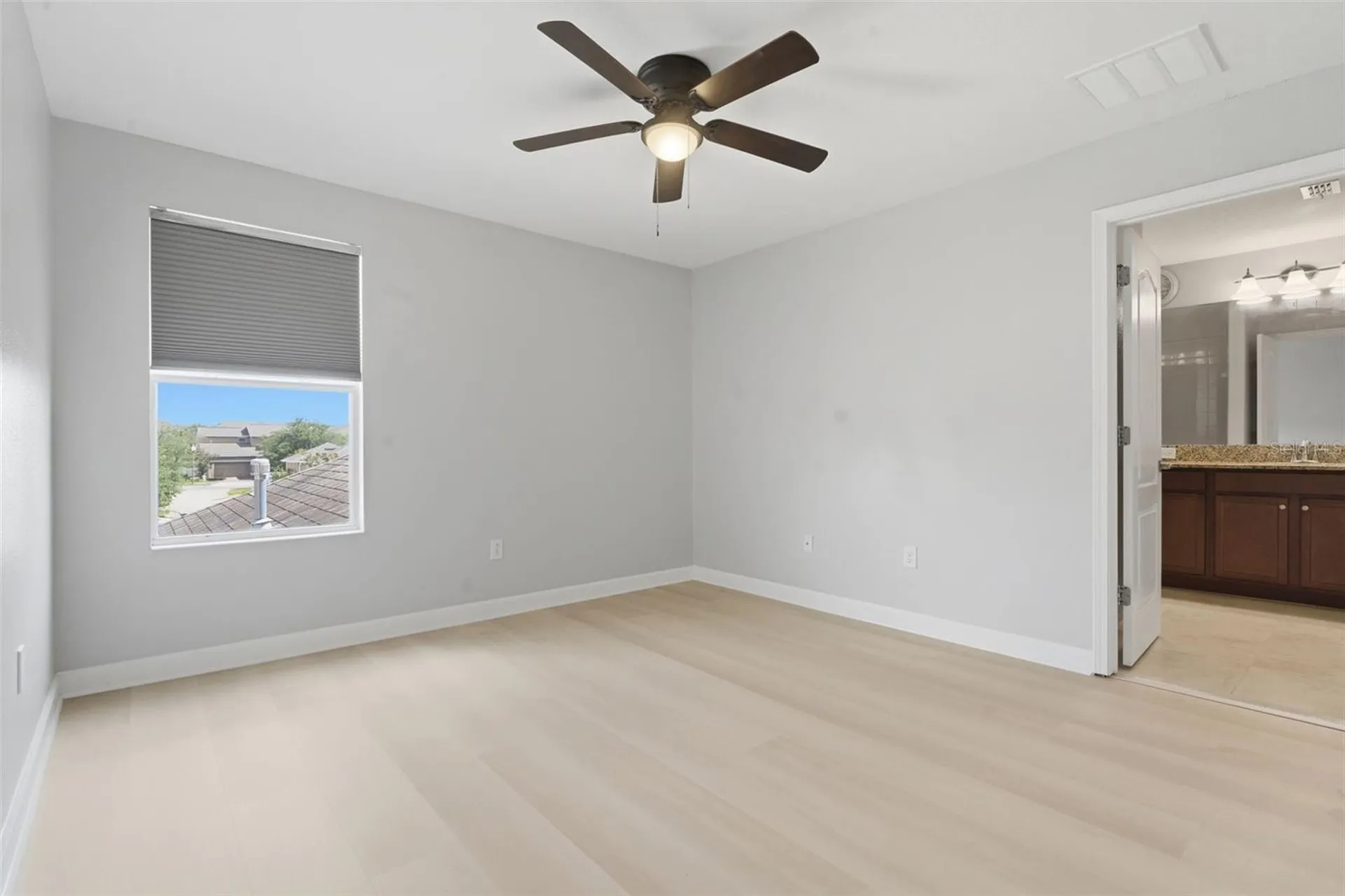 15025 Evergreen Oak Loop Winter Garden FL 34787