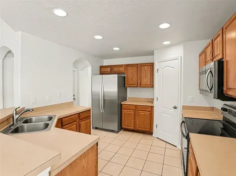 136 Sura Boulevard Orlando FL 32809