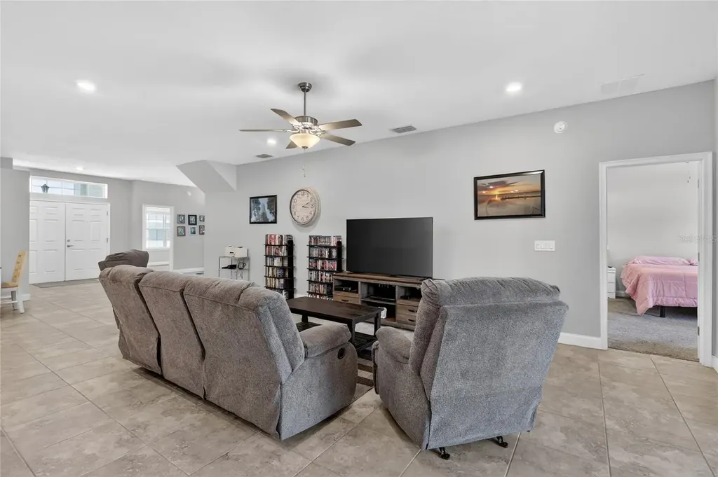 319 Travelers Creek Drive Auburndale FL 33823