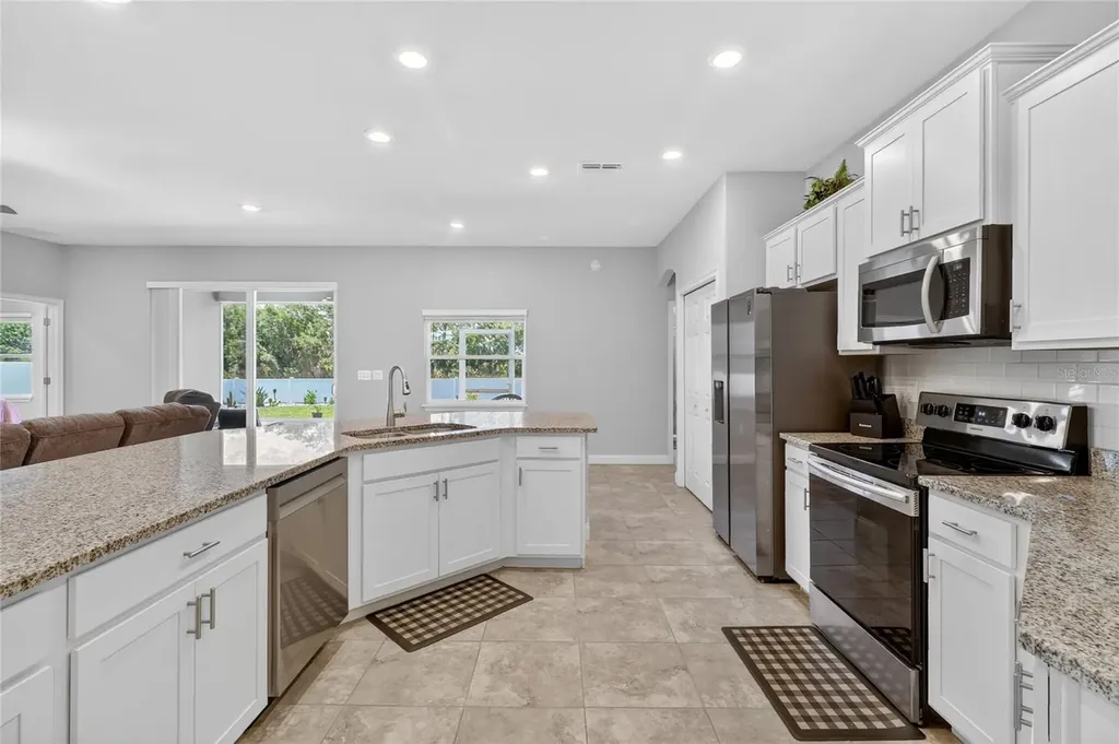 319 Travelers Creek Drive Auburndale FL 33823